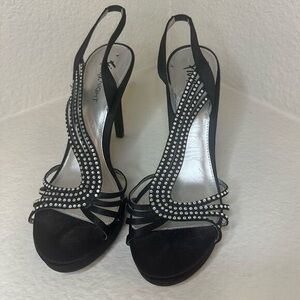 FIONI Clothing Black Rhinestone Heels